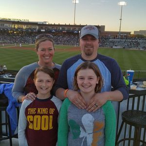 Meet your Posher, Tia